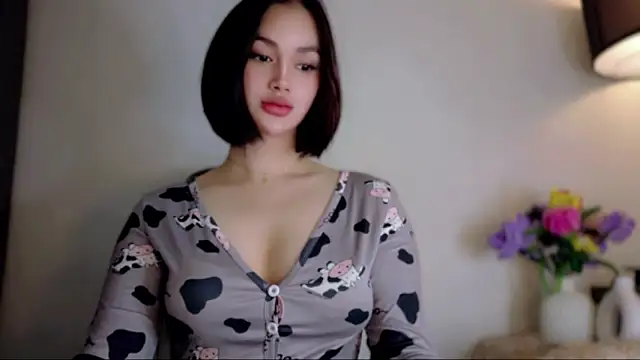 Anna_HollyDolln Webbikameraesitys
