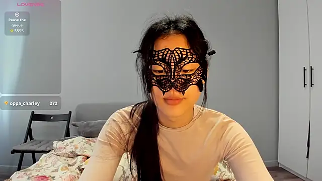 Chatroom XXX en direct de HelenBlazeTrt