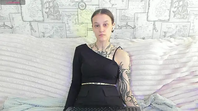 Kriss_Doeil live XXX chat