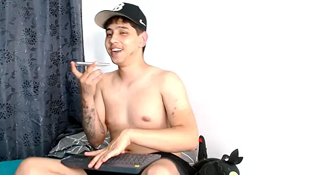 عرض كام Zack_Evans