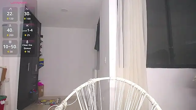 Leslie_Bussh_ 现场XXX聊天