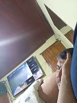Show modela tatingordin na web-kameri