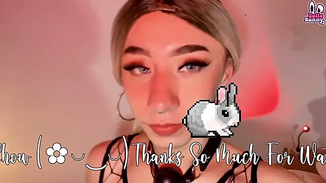 Littlebunny21's Live XXX Chat