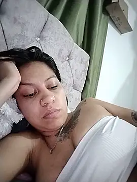 Онлайн чат XXX Tiphanydirty3