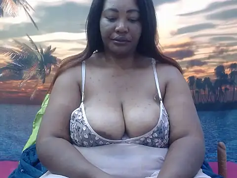 chubbydoll122 – Live XXX-chat