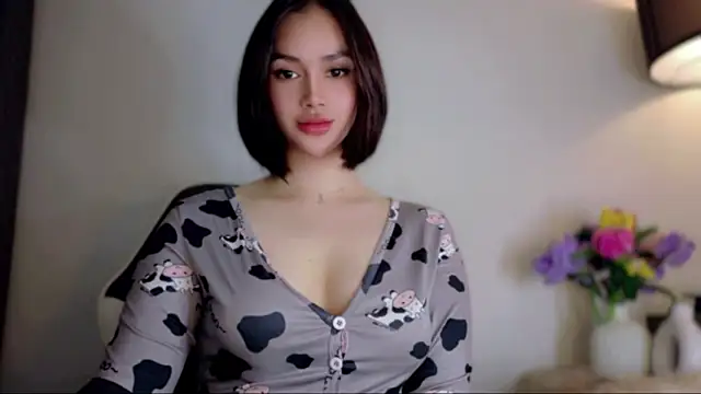 Anna_HollyDoll 网络视讯表演