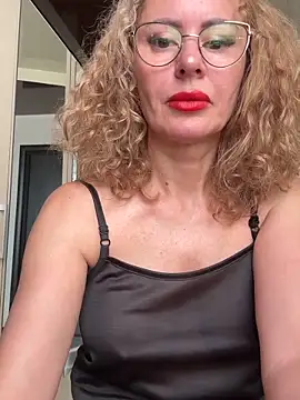 XXX chat uživo modela Tania201243