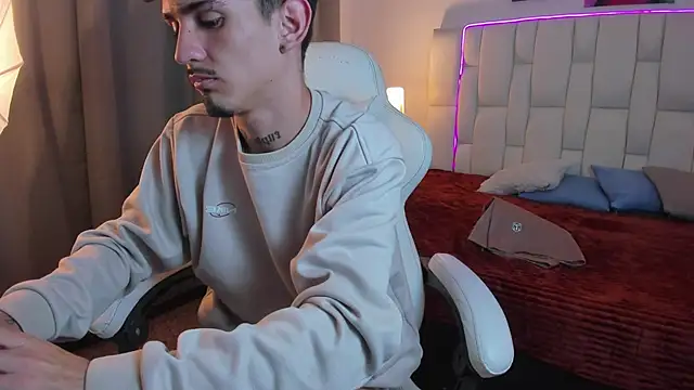 nextboywell1 Chat XXX live