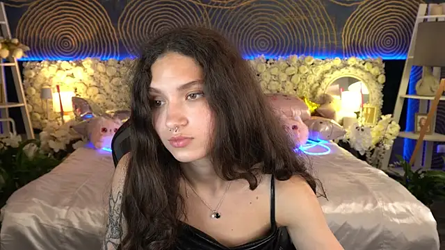 Chat XXX en directo de BabyFlowerr
