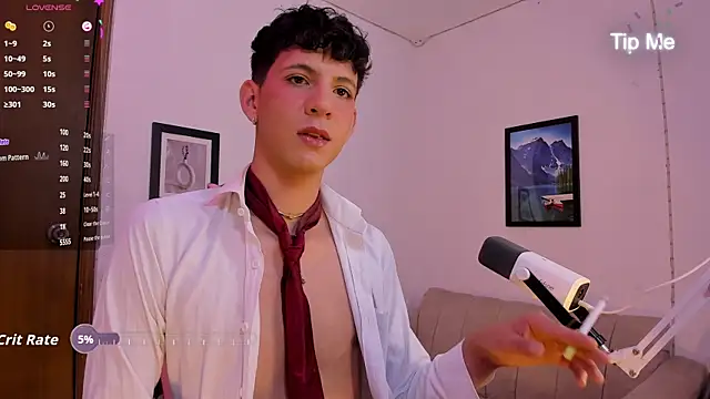 EthanRoss1: διαδικτυακό σόου στην κάμερα