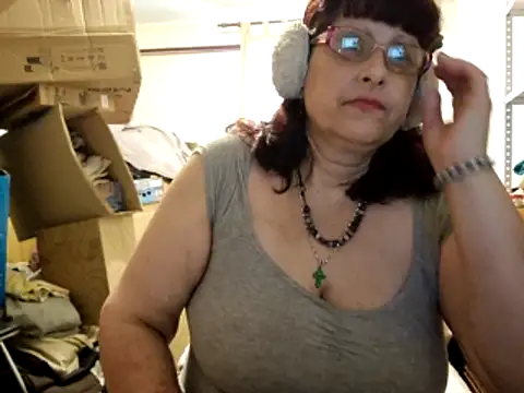 Chat +18 de Samantha_Squirt@xh ao vivo