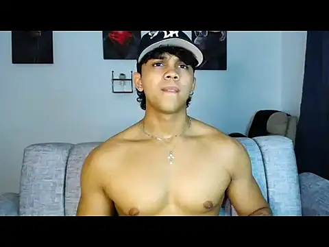 noahprada Webcam-Show