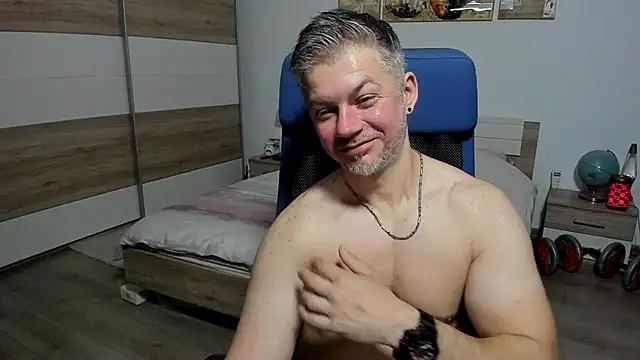 RobbyShawz Adlı Modelin Canlı XXX Sohbeti
