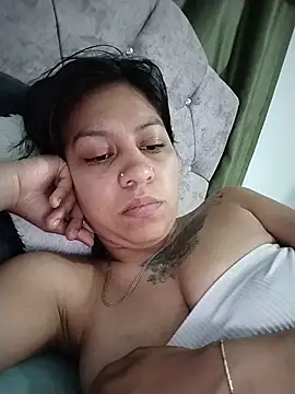 Tiphanydirty3 Chat XXX in diretta