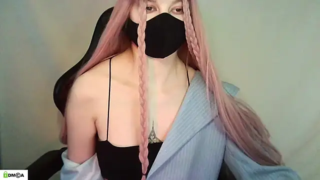 Lymalia Adlı Modelin Canlı XXX Sohbeti