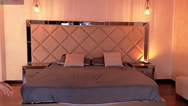 KayraLanne Chat XXX live