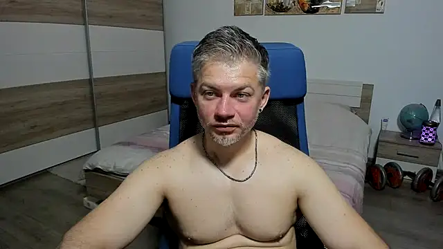 RobbyShawz Live XXX-Chat