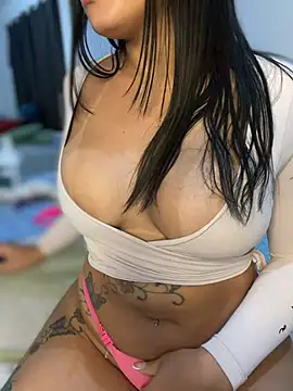 Chat +18 de Rafa_Kawa ao vivo