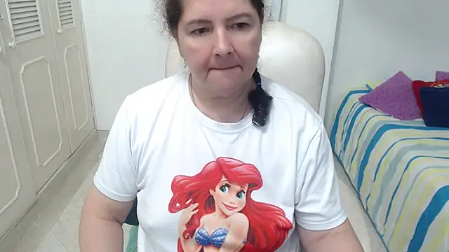 Chatroom XXX en direct de leonela_69