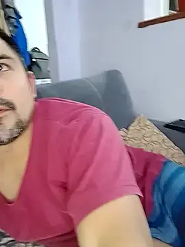 Bradd_32 Show Webcam