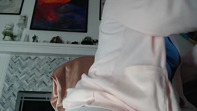 AuroraWillows' Webcam Show