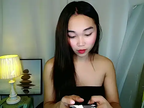 Pertunjukan Kamera Web TsCyra_foxxx