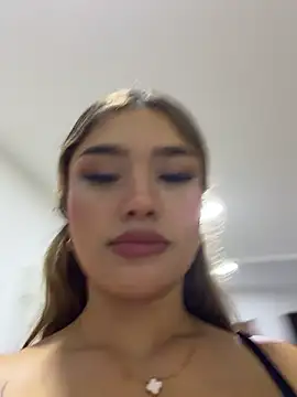 Arianavilladan Live XXX chat