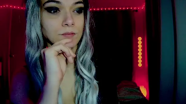 mistress-ivy-dark's Webcam Show