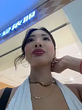 Chat XXX Live lean_lie8