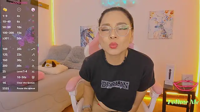 milfAaura Obrolan Langsung XXX