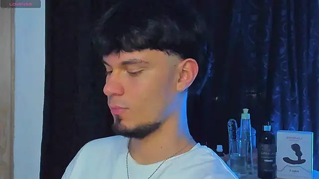 manu__05 网络视讯表演