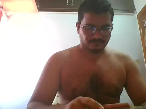 naughtymike0007 Webcam show