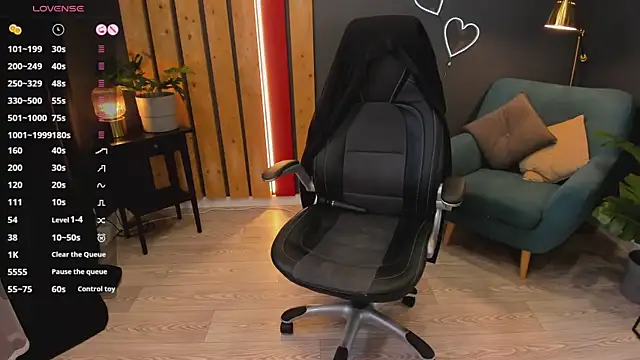Czat XXX na żywo – Monica_Rayyy