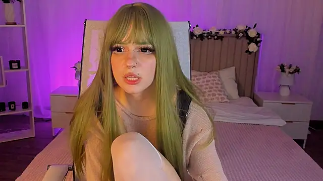 YunaLeaf – Live XXX-chat