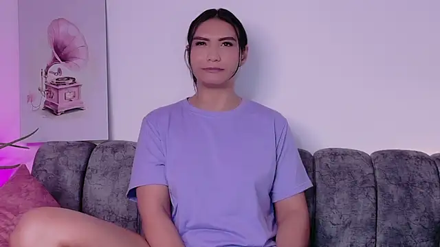 Chat +18 de samiradoll ao vivo