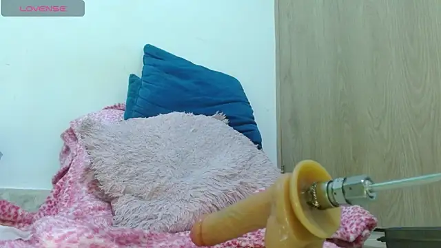 avaleri_cherry: вебкам-шоу