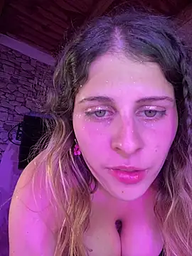 FlorBich: διαδικτυακό σόου στην κάμερα
