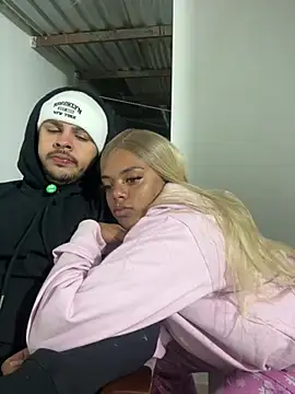 ladyandnico Chat XXX live