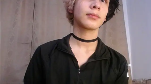 DaraSweet20 Show in webcam