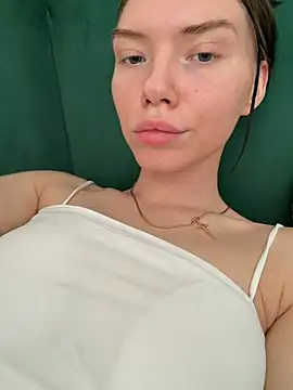 Lisaaa_Alisa: онлайн-секс-чат