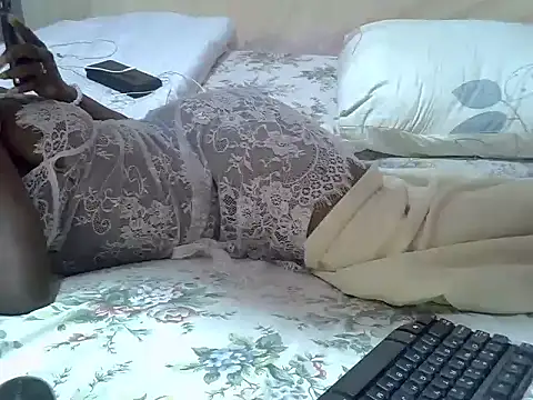 Онлайн чат XXX ebony_sonya