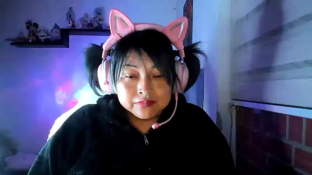 Shaddycute_ live XXX chat