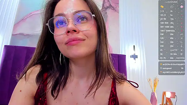 Kelly_Cuutie's Live XXX Chat