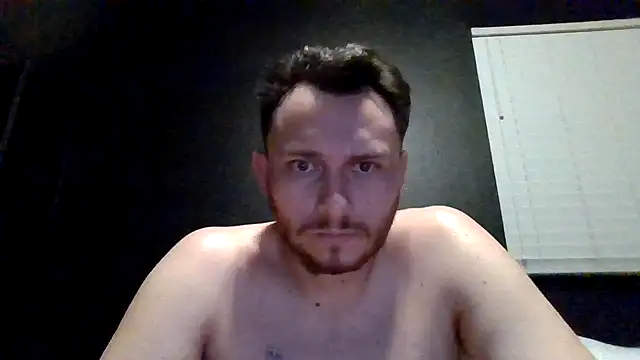 Tallhungcloudyyy's Live XXX Chat