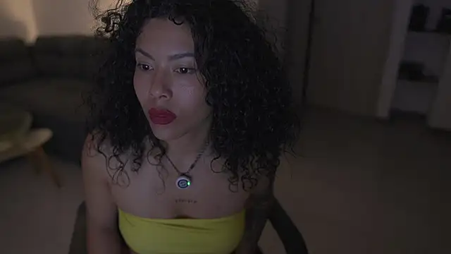 kyria_1 – Naživo XXX chat