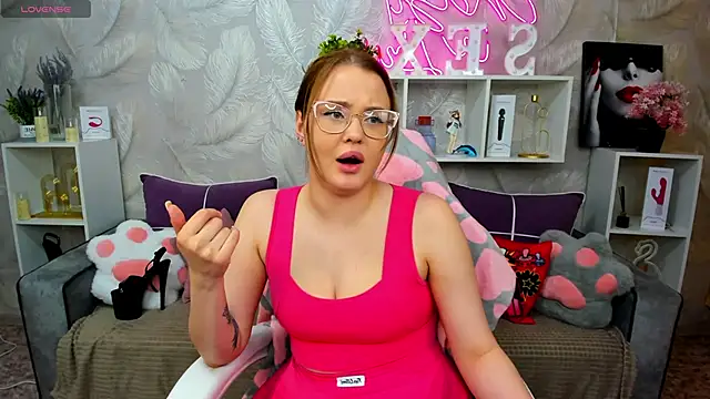 SofyLoves – webcam-show