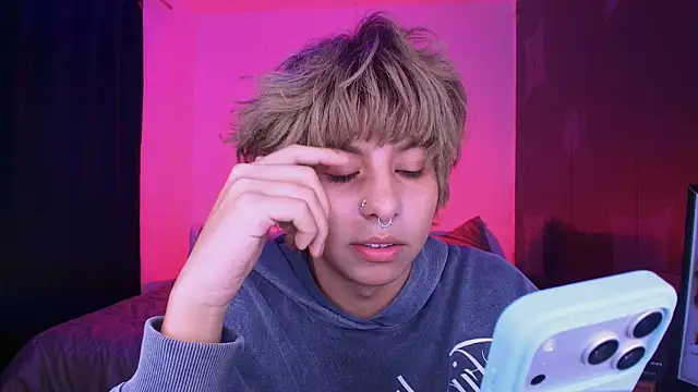 Aronn_44のウェブカメラショー
