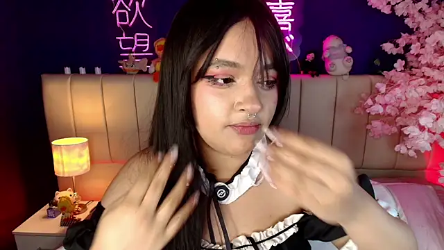 Chat +18 de _sarahRose ao vivo