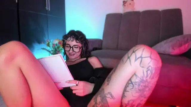 vandalovee_n Live XXX chat