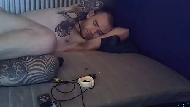 Damn_bro23 Live XXX-Chat